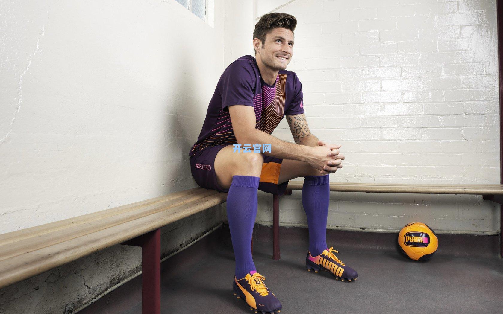 NBA赛季最佳阵容揭晓,哈登领衔一阵,利拉德力压库里入选引热议